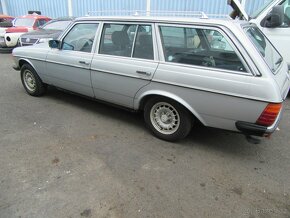 Mercedes Benz 123 280 T combi, 250 tis. km - 20