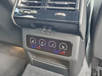 BMW Řada 5, 550e xDrive - 20