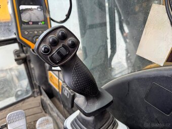 Kolový otočný bagr JCB JW170 E - 20