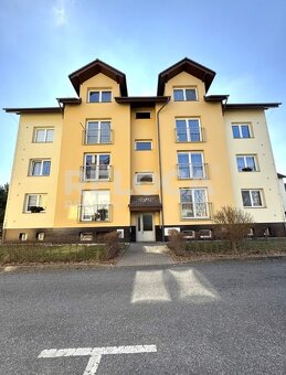 Byt po rekonstrukci 3+1, 125m2 + 12m2 sklep, ul. Gen. Eliáše - 20