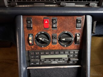 Mercedes - Benz W126 560 SEL - 20