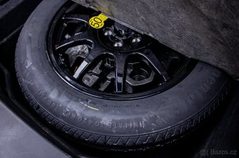 Land Rover Range Rover Velar 2.0D .TD4 R-Dynamic HSE - 20