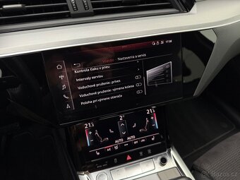 AUDI E-TRON 50 Quattro SUV S-line Black packet - 20