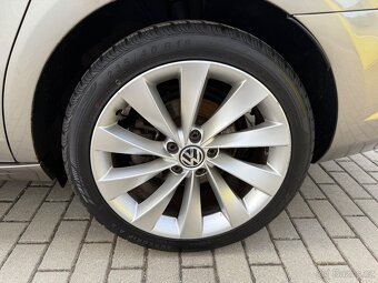Volkswagen PASSAT CC 2.0 TDi CR SPORT - 20