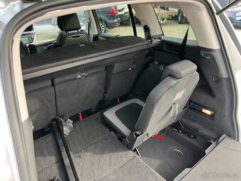 Citroën C4 Picasso 1.6i 88kW 7míst,navi,kamera - 20