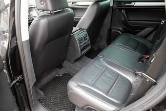 Volkswagen Touareg II 3.0 V6 TDI 240k B - 20