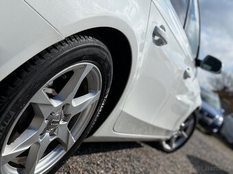 Audi A4 B8.5 2.0tdi combi AT-LED-MMI-SERVIS - 20