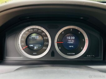 Volvo XC60 2.4 D5 4x4 151KW MANUÁL 1.MAJITEL NAVI SERVISKA - 20