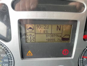 Iveco EUROCARGO 120E25 PLACHTA ČELO E5 - 20