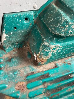 VW Transporter T4 - 2.4D 55kW - 327,000km - 20