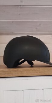 Kep bezpečnostní jezdecká helma vel. M - 20