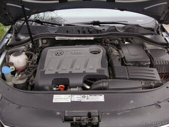 Volkswagen Passat B7 2.0 TDi - Serviska Highline - 20