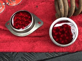 Paka na zpátečku zrcátko odrážka klíček spínací skříňky - 20