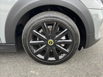 Mini E Cooper SE 135KW Aut.SOH94%,Navi,LED vč DPH - 20