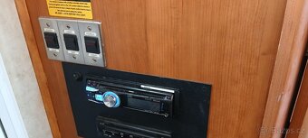 Obytný Mercedes SPRINTER V6 - 20