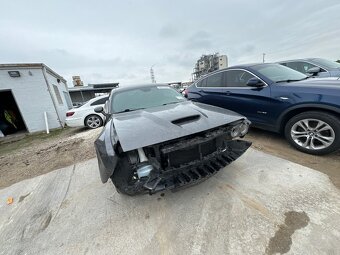 Dodge Challenger 5,7 2020 - 20