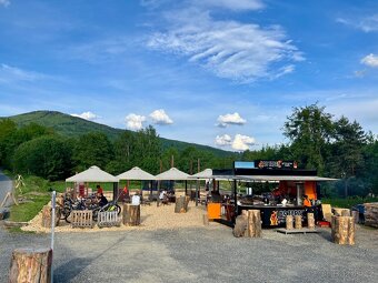 Profesionální Food Trucku ROKA WERK (2023) - 20