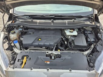 Ford S-MAX 2.0TDCi,7MÍST,TITANIUM+,FULL LED,PLNÝ SERVIS FORD - 20