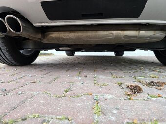 Škoda Yeti SPORT EDIT 2.0 TDi 81 KW-2014-BEZ KOROZE-132 TKM - 20