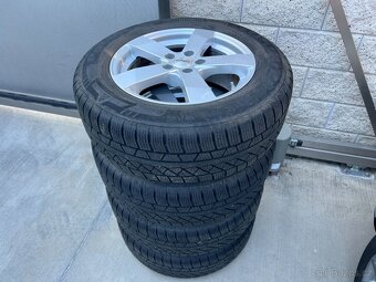 TOYOTA RAV4 2.0D D4D 105 KW,1.MAJ.MANUÁL,TAŽNÉ,NAVI,KAMERA - 20