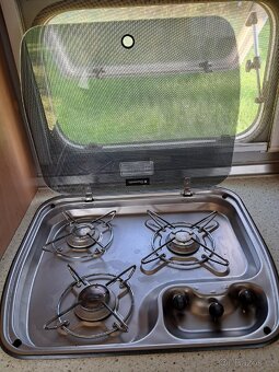 Obytný karavan - 20