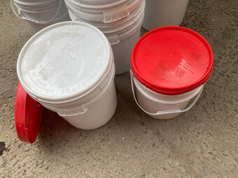 Sud soudek plastový s víkem obsah 35 - 50 litrů za 100 kč - 20