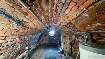 Prodej rodinného domu se zahradou, 463 m2 ,  Velká Hleďsebe  - 20