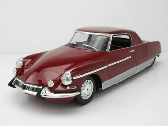 Model 1:18 Rarita Citroen DSC 21 Break od Norev - 20