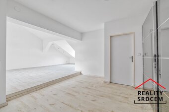 Pronájem podkrovního bytu 3+kk s šatnou, Náměstí, Paskov - 20