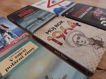 8 knih - JEDNA CENA - sk. č. 1 - 20