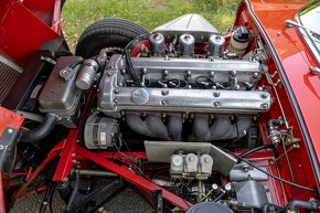 Jaguar E-type 4.2 Serie I - 20