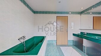 Prodej rodinné domy, 200 m2 - Panenské Břežany, ev.č. 00542 - 20