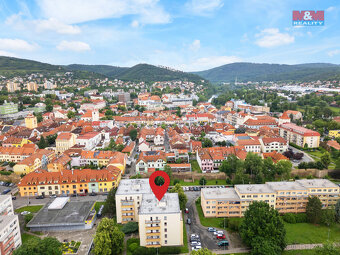 Prodej bytu 2+1, 56 m², Beroun, ul. Slapská, lodžie - 20