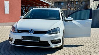 Volkswagen Golf //1.6TDi//81kW//R-LINE//LED SVĚTLA// - 20