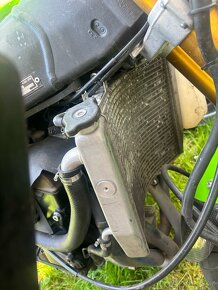 Rozprodam Kawasaki Zx10R Ninja 04-05 na nahradni dily - 20