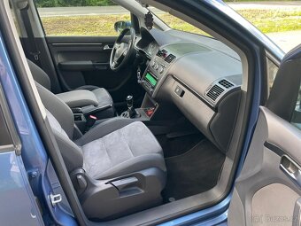 Volkswagen Touran 2.0 TDI 103kW - Klima,Xenony - 20