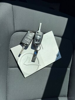 ► VW GOLF 1,4 TSI SPORTSVAN  - 92 kW, PARK. SENZORY, NAVI ◄ - 20