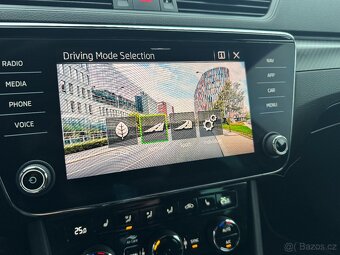 Škoda Superb III FL Sportline 2,0TSI 140kW DSG - 20