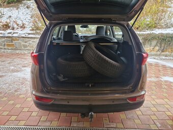 KIA SPORTAGE 2.0 CRDI 4X4 - 20