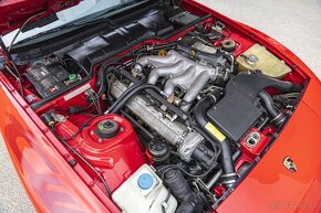 Porsche 944 Turbo - 20