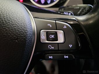 VW Touran 1.6 TDi DSG 85kw-ACC-Navi-Tažné Zařízení - 20