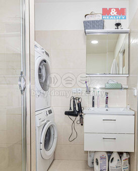 Prodej bytu 4+1, 82 m², Praha, ul. Otradovická - 20