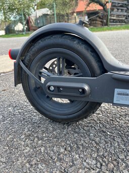 Elektrická koloběžka Xiaomi mi scooter Pro 2 - 20