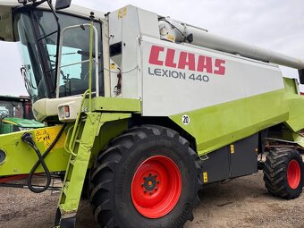 Kombajn Claas Lexion 440  heder V660  RV 2002 - 20