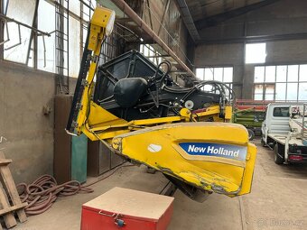NEW HOLLAND CX8080 + žací lišta - 20