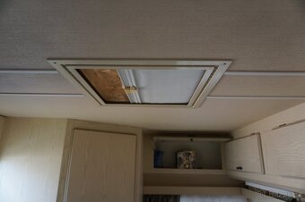AVENTO PRIMERO 390 OBYTNÝ KARAVAN - 20