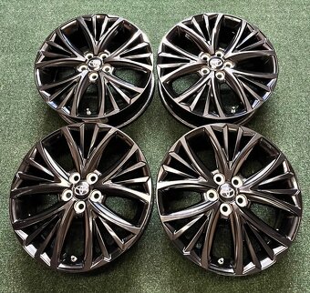 5x100 R17 Toyota Yaris NG Originál alu disky - TOP STAV - 20