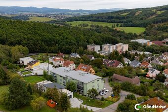 Prodej nadstandardního bytu 1+kk s velkou terasou Zlín - Vrš - 20