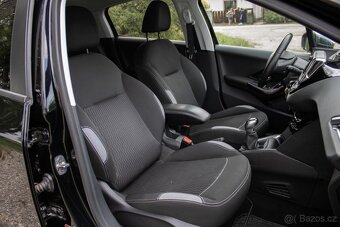 Peugeot 208 1.2 PureTech Style - 20