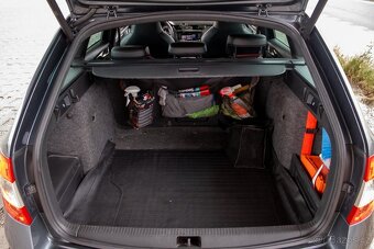 Škoda Octavia RS 2.0TFSI Combi - 20